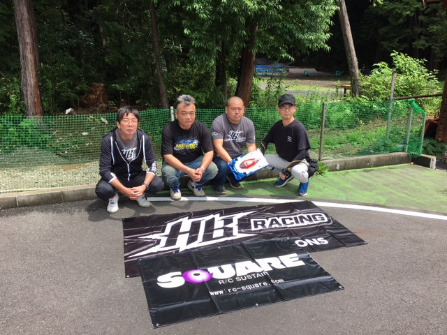 HB Racing 日産Team-C