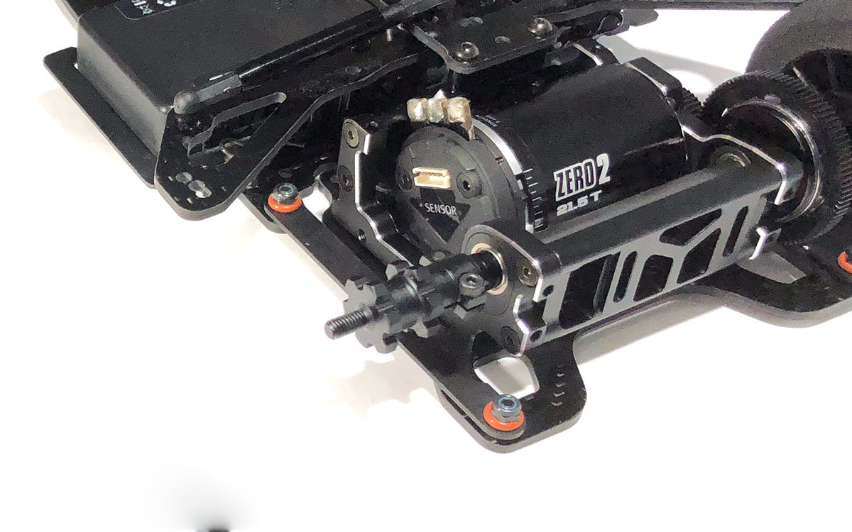 Left Hub and FRP Side-Link Plate