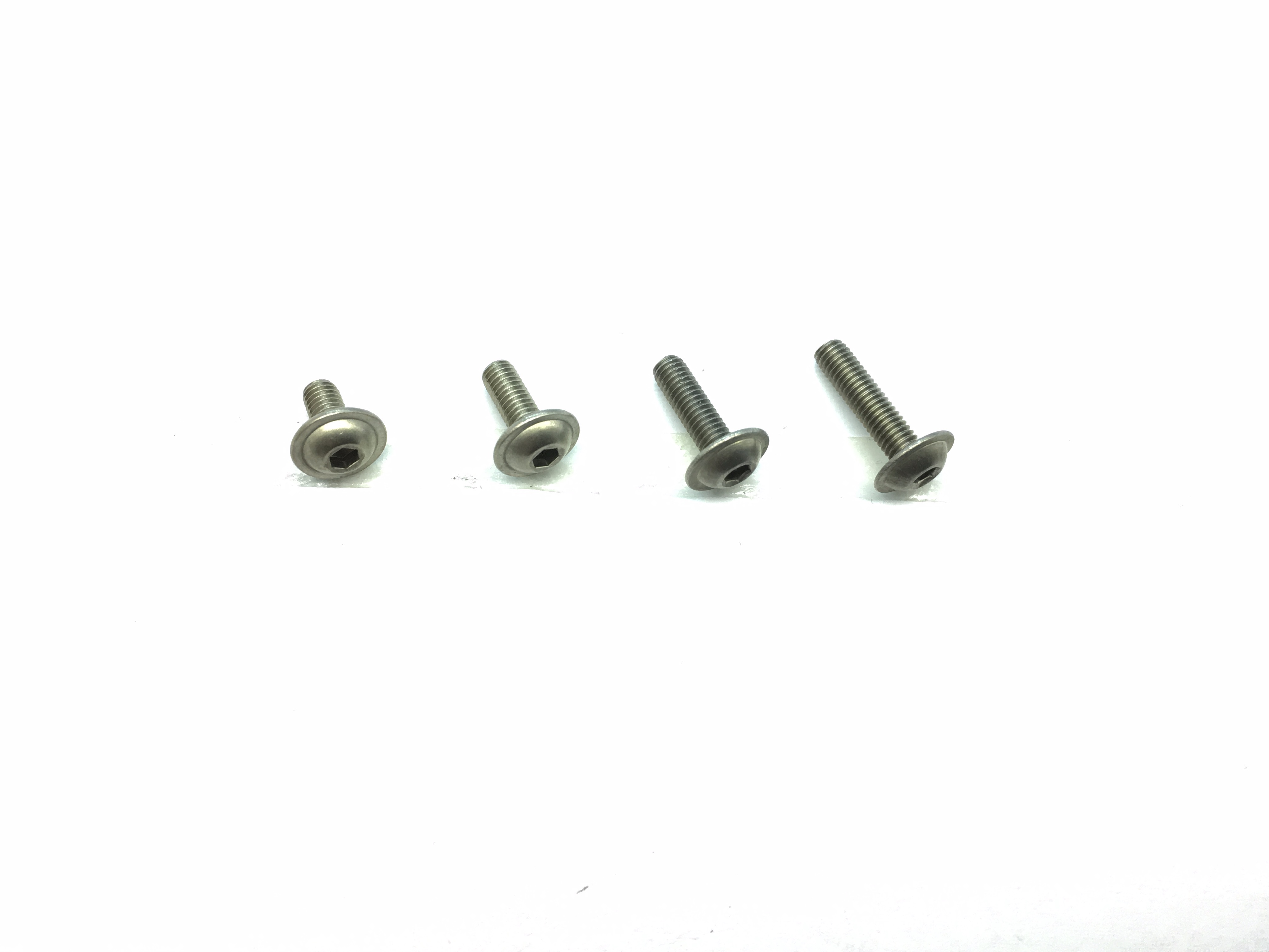 Titanium Hex Flanged Screw 3X6 4 pcs.