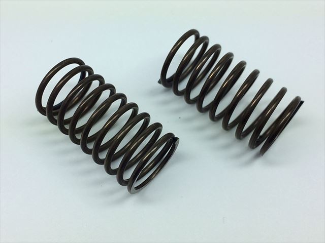 ダンパースプリング30Lソフト (タミヤウイリー2,WR-02G用) Damper spring 30L (TAMIYA Wild Willy 2 & WR-02G) Soft