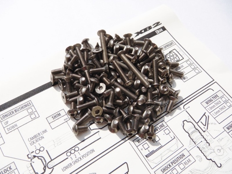 X Ray XB2 Titanium Hex Socket Screw Set X Ray XB2