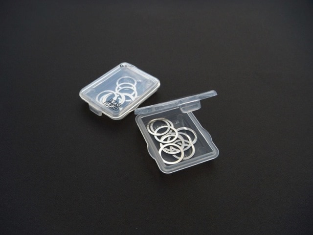 Φ10mmステンレスシムセット(0.1t/0.2t 各10枚入) パーツケース付属 Φ10mm Stainless steel shim Set(0.1t/0.2t Each 10 Pcs. included) Parts case included